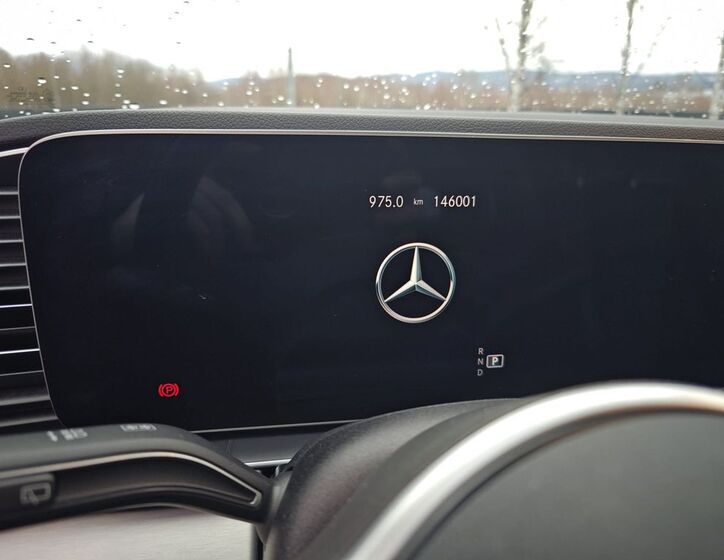 Mercedes-Benz GLE 12