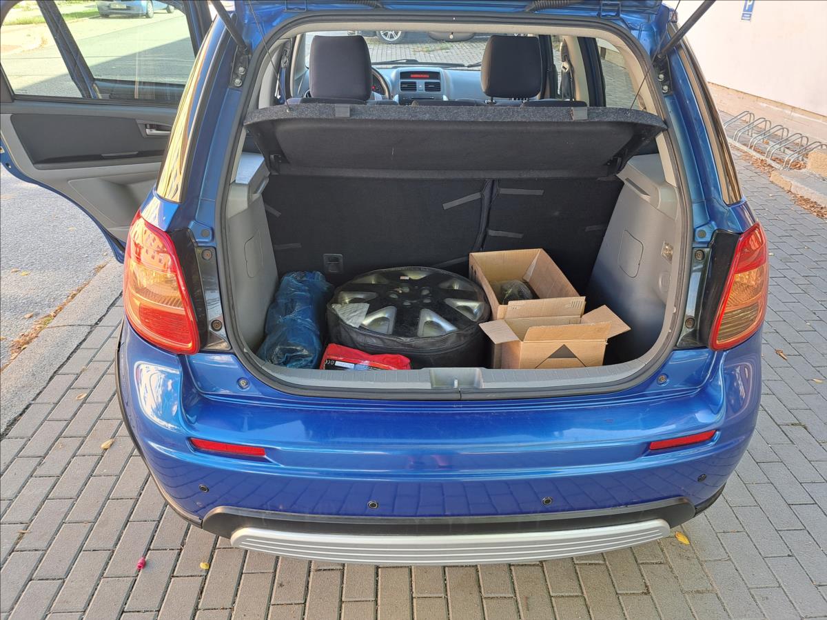 Suzuki SX4