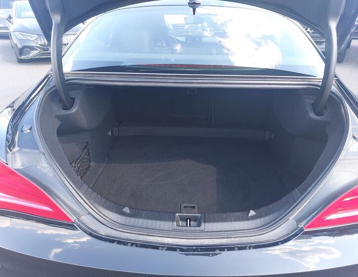 Mercedes-Benz CLA 12