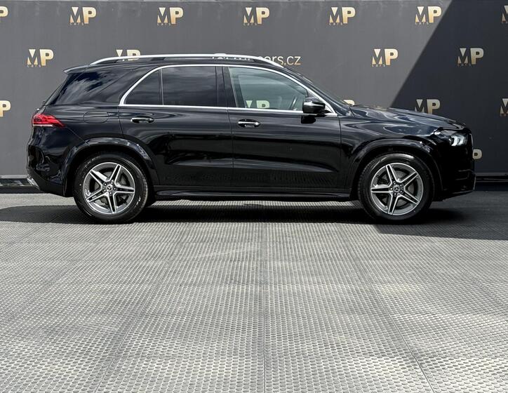 Mercedes-Benz GLE 10