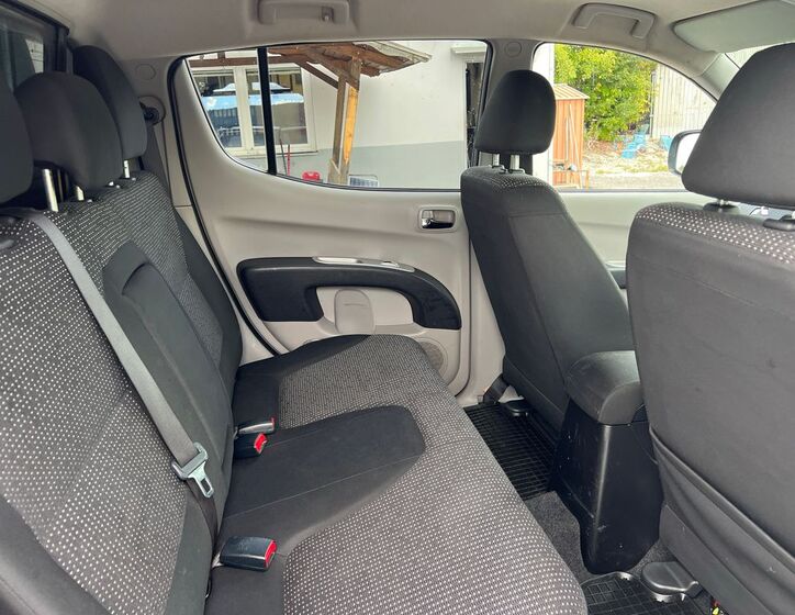Mitsubishi L200 9