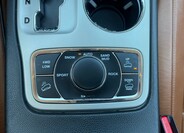 Jeep Grand Cherokee 20