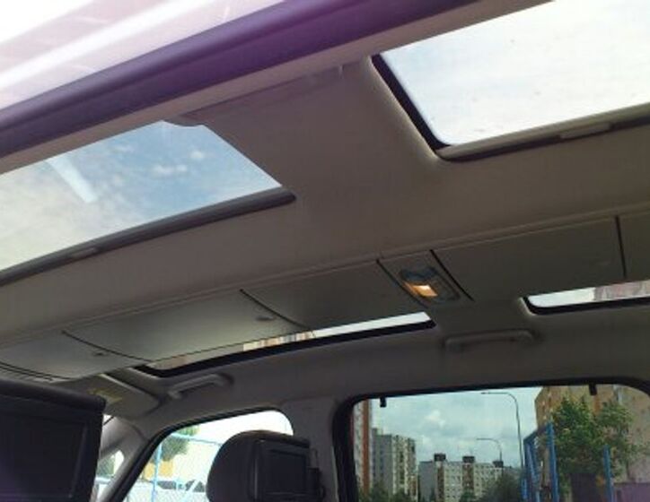 Ford Galaxy 23