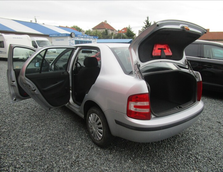 Škoda Fabia 28