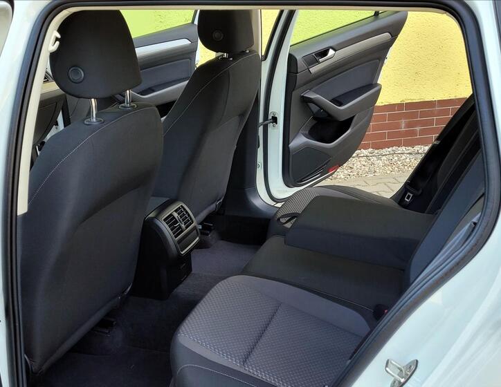 Volkswagen Passat 16