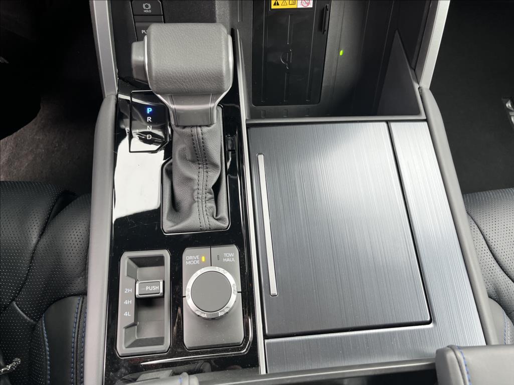 Toyota Sequoia