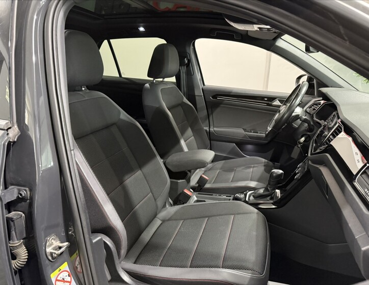 Volkswagen T-Roc 21