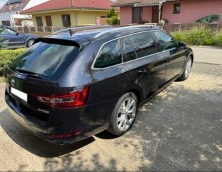 Škoda Superb 2