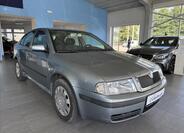 Škoda Octavia 1