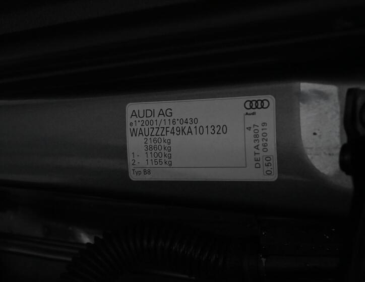 Audi A4 15
