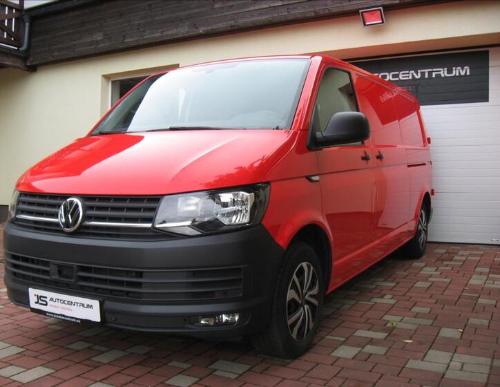 Volkswagen Transporter 1