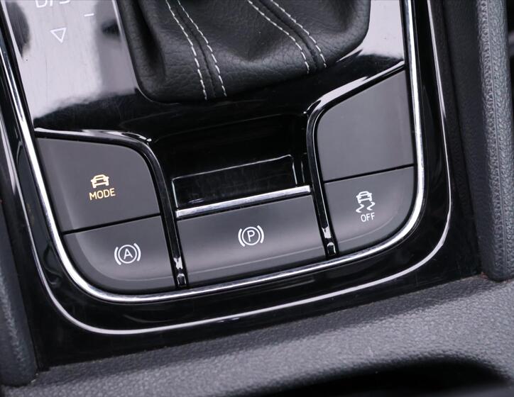 Škoda Karoq 25