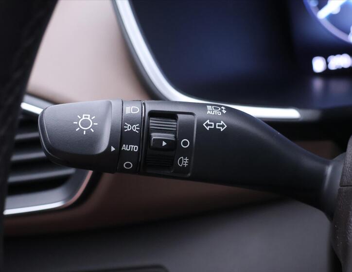 Hyundai Santa Fe 25