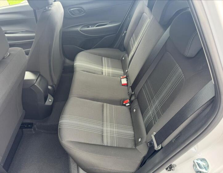 Hyundai i20 11