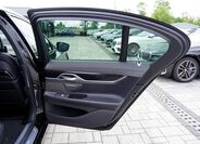 BMW Řada 7 17