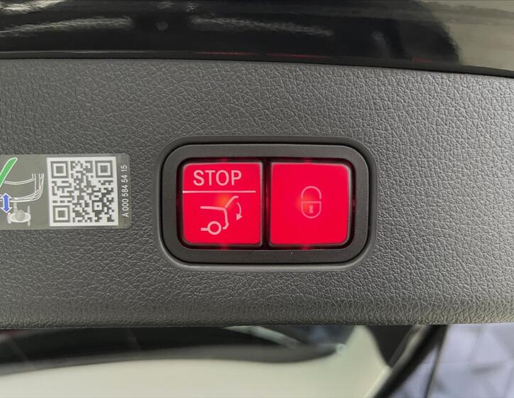 Mercedes-Benz GLC 28