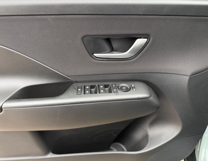 Hyundai Kona 14
