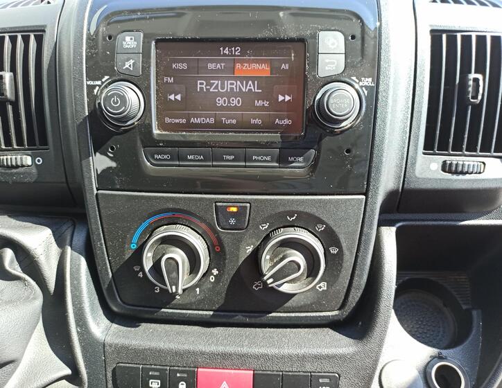 Peugeot Boxer 21