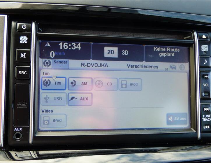 Mazda 5 26