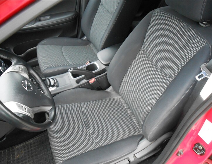 Nissan Pulsar 20