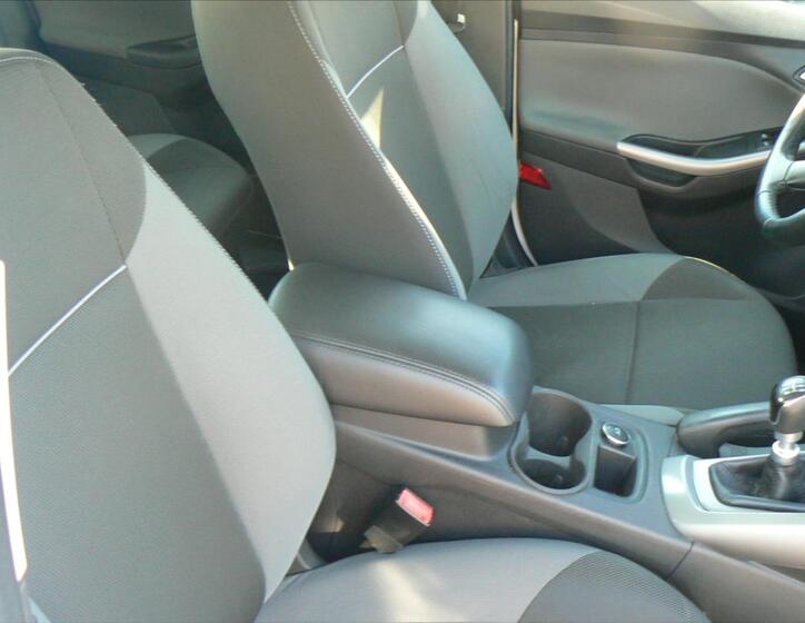 Ford Focus 18