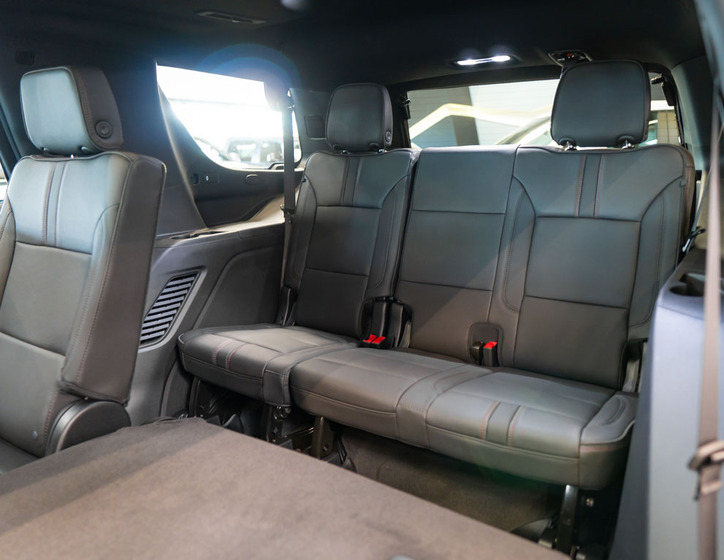 Chevrolet Tahoe 35