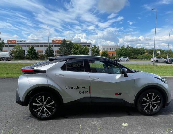 Toyota C-HR 7