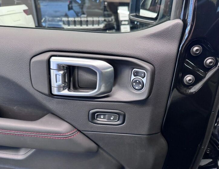 Jeep Wrangler 11