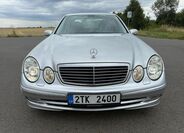 Mercedes-Benz Třídy E 8