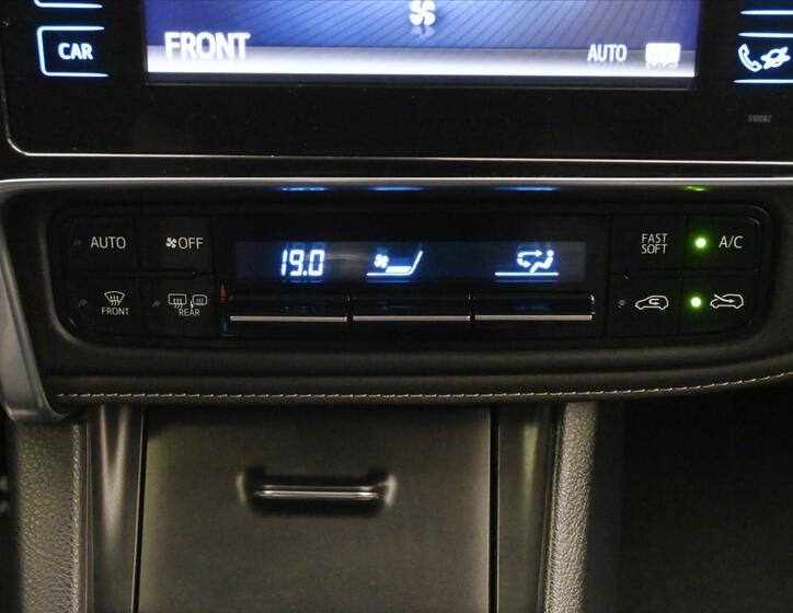Toyota Auris 21