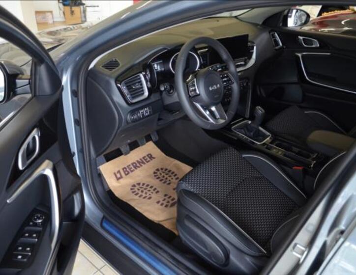 KIA XCeed 5