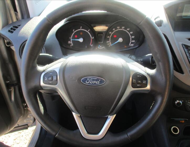 Ford Tourneo Courier 14