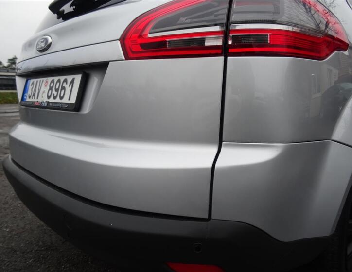 Ford S-MAX 10