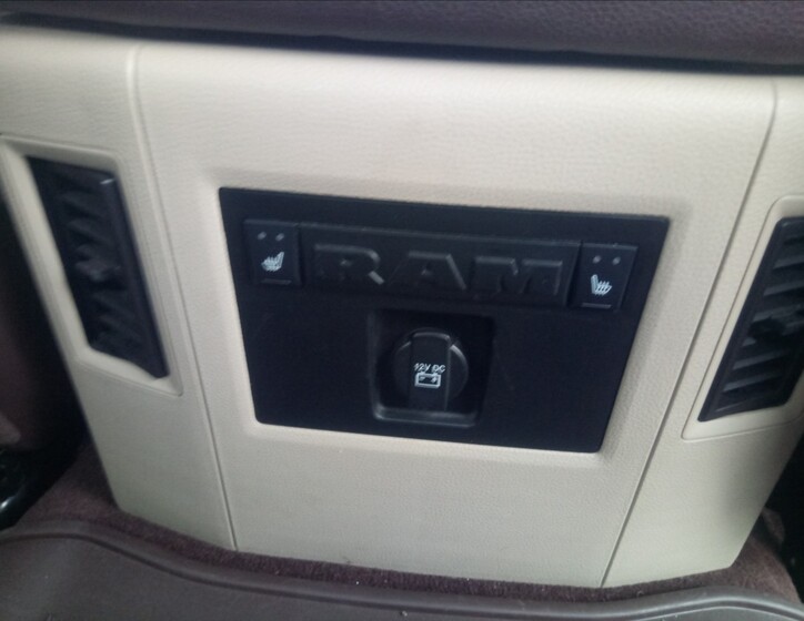 Dodge RAM 21