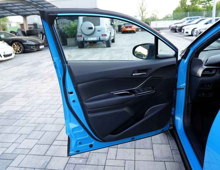 Toyota C-HR 15