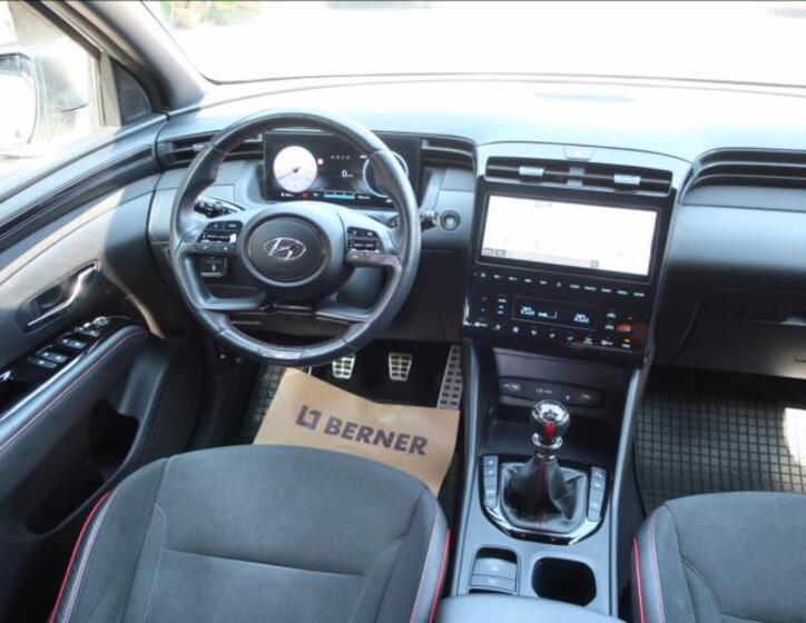 Hyundai Tucson 16