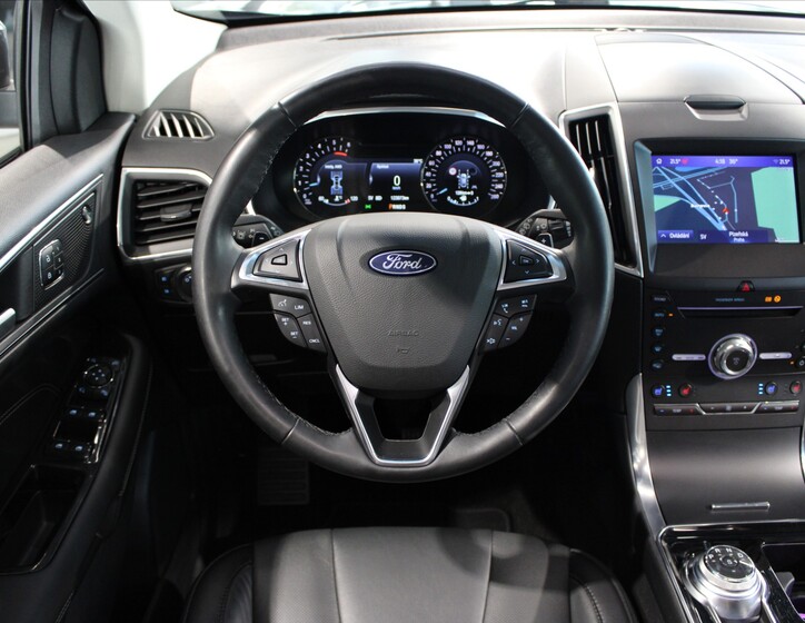 Ford Edge 16