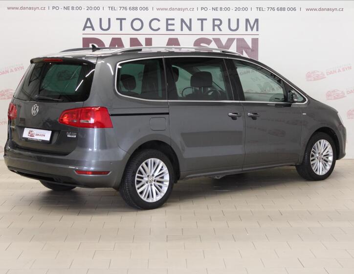 Volkswagen Sharan 4