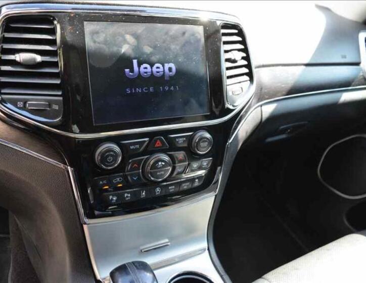 Jeep Grand Cherokee 13