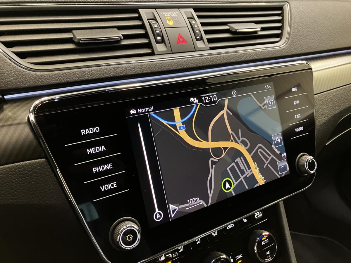 Škoda Superb