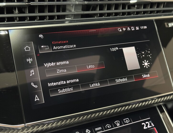 Audi RS Q8 42
