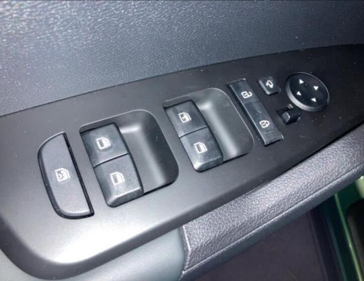 KIA Sportage 12