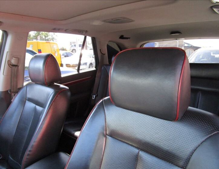 Hyundai Santa Fe 25