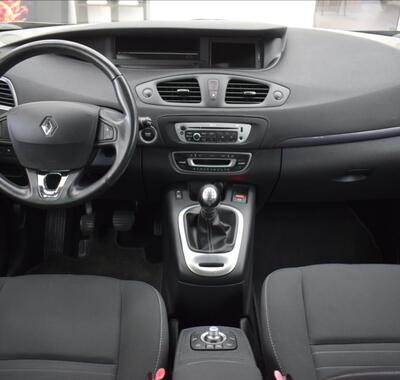 Renault Grand Scénic 14
