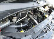 Nissan NV400 26