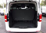 Mercedes-Benz Vito 13