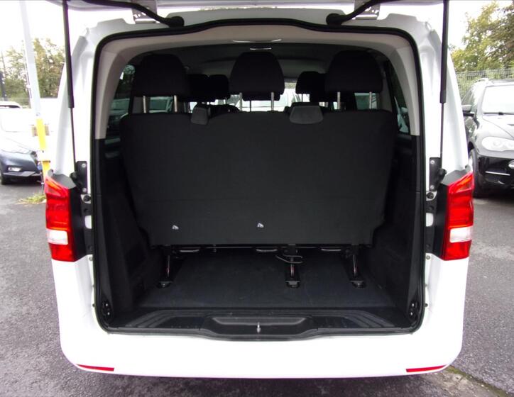 Mercedes-Benz Vito 13