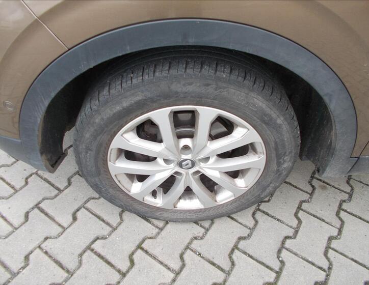 Renault Kadjar 5