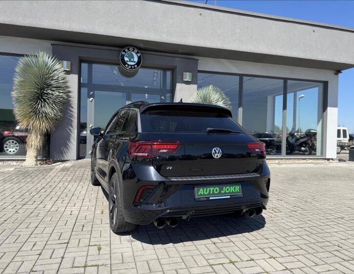 Volkswagen T-Roc 7