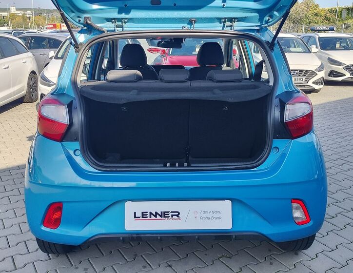 Hyundai i10 9